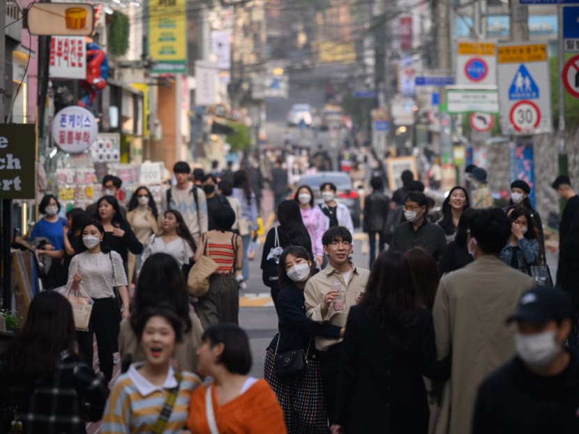 As birthrate falls, South Korea’s population declines, posing threat to economy