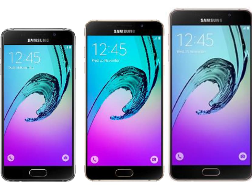 From left to right: Samsung Galaxy A3 (2016), Galaxy A5 (2016) and Galaxy A7 (2016). Photos: Samsung