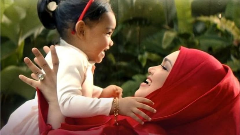 Bayi dalam kandungan Siti Nurhaliza sebenarnya kembar anak pertamanya