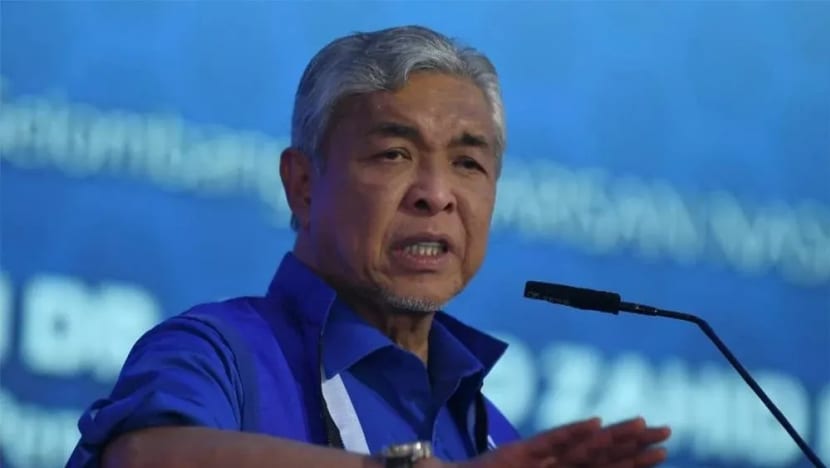 PRU15: BN terima, hormati keputusan rakyat, kata Zahid Hamidi PRU15: BN terima, hormati keputusan rakyat, kata Zahid Hamidi