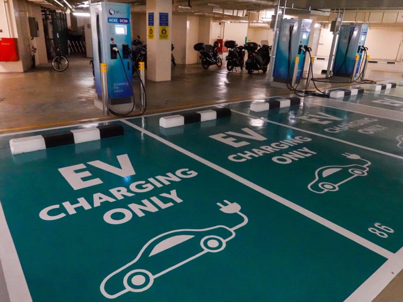 Both car dealers and prospective electric vehicle buyers say the wide availability of charging points is crucial to these vehicles gaining in popularity in Singapore. Both car dealers and prospective electric vehicle buyers say the wide availability of charging points is crucial to these vehicles gaining in popularity in Singapore.