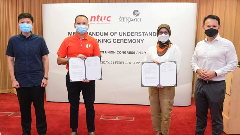 MENDAKI & NTUC meterai MOU pertingkat prospek bagi pekerja Melayu/Islam