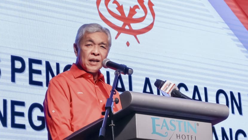 Barisan Nasional chairman Ahmad Zahid urges component parties to strengthen themselves to expand support base Barisan Nasional chairman Ahmad Zahid urges component parties to strengthen themselves to expand support base