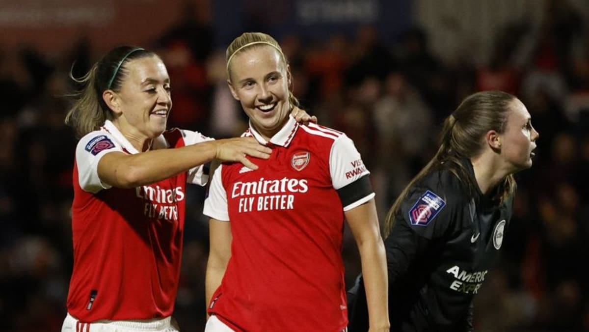 mead-double-helps-arsenal-to-4-0-wsl-win-over-brighton