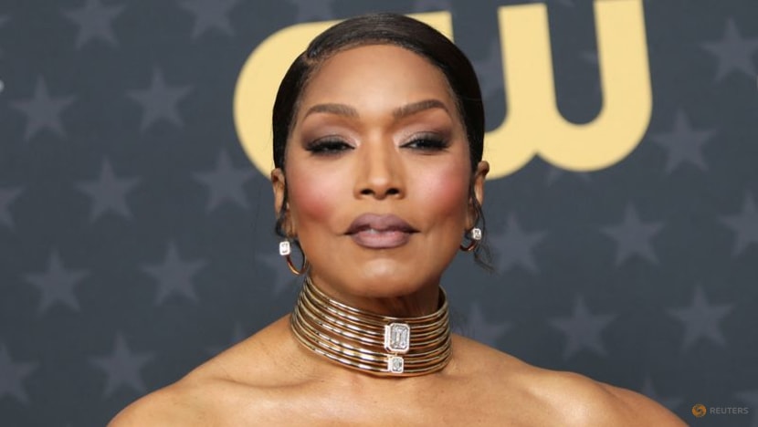 Angela Bassett becomes Marvel's first actor nominated for an Oscar Angela Bassett becomes Marvel's first actor nominated for an Oscar