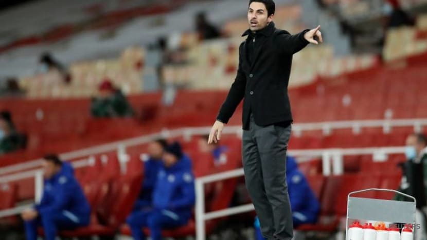 Soccer-Arsenal looking to loan players out in January, says Arteta Soccer-Arsenal looking to loan players out in January, says Arteta