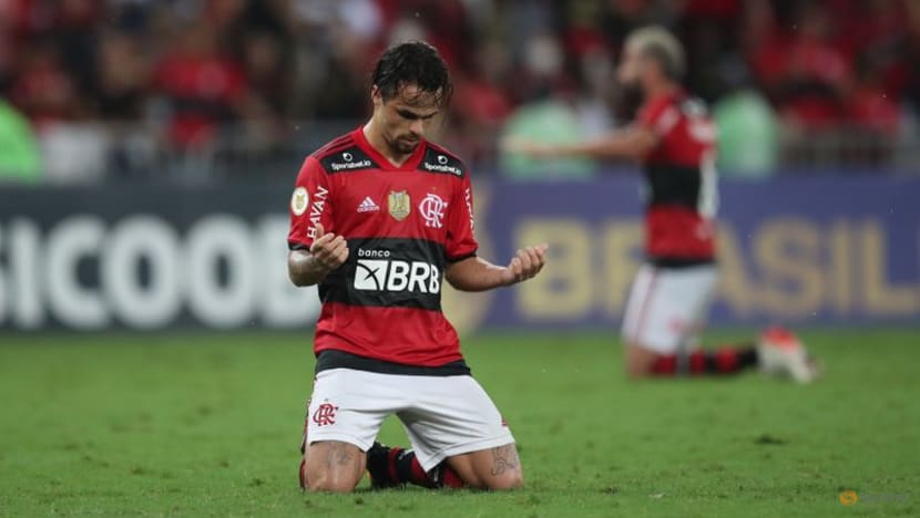 Flamengo win delays Atletico's title celebrations Flamengo win delays Atletico's title celebrations
