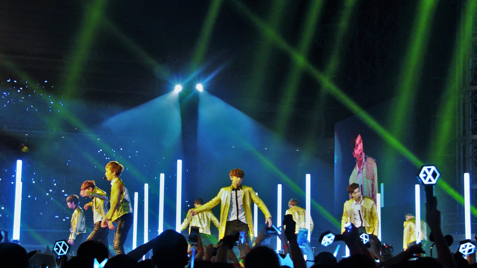 The Force is strong with EXO in Singapore The Force is strong with EXO in Singapore