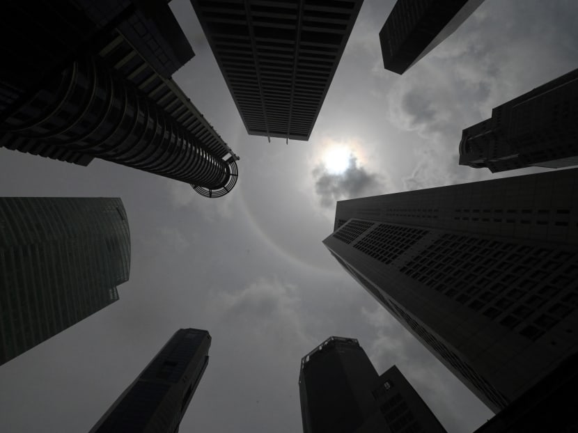 Explainer: What will likely cause a recession by 2024 that PM Lee cautioned about? Explainer: What will likely cause a recession by 2024 that PM Lee cautioned about?