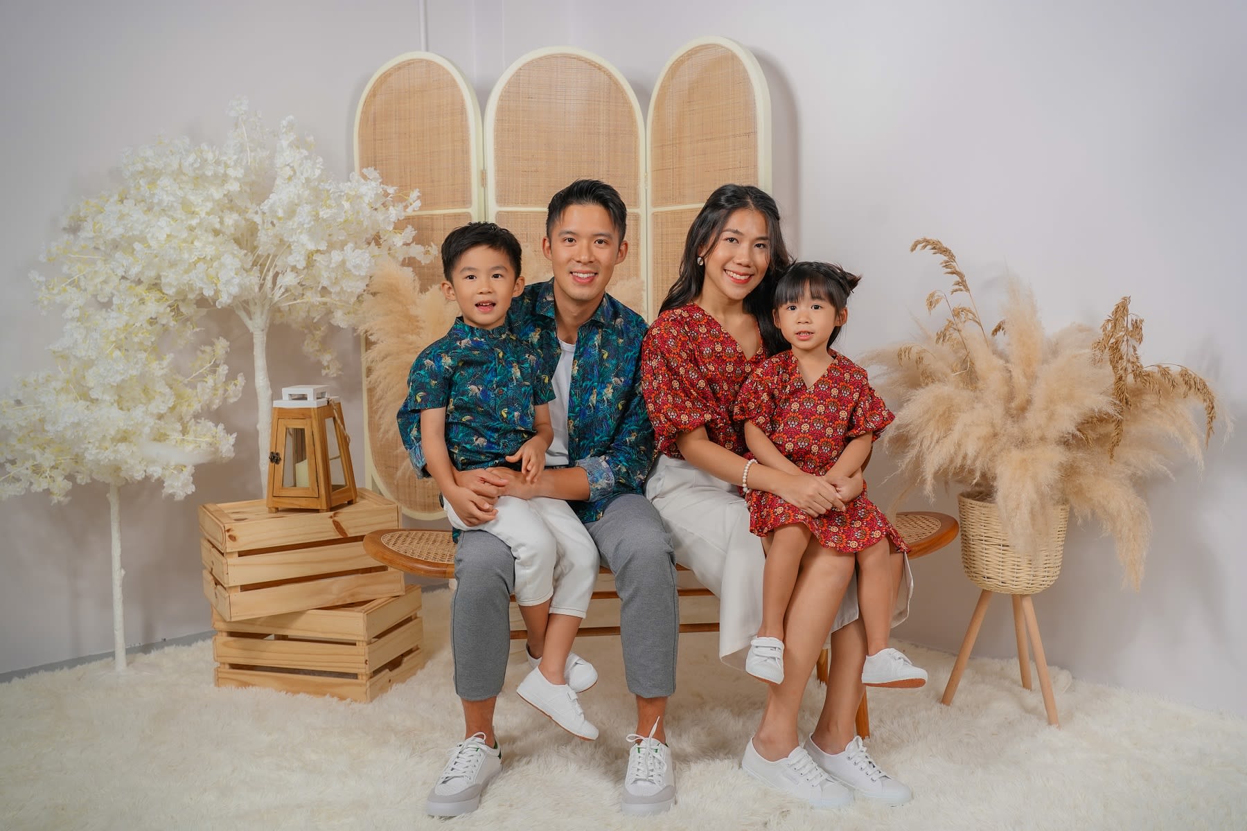 7 Ways To Twin & Win This CNY With Your Family Or Significant Other 7 Ways To Twin & Win This CNY With Your Family Or Significant Other