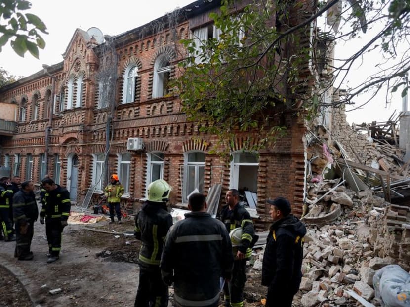Russian missile strikes apartment building in Ukrainian port city