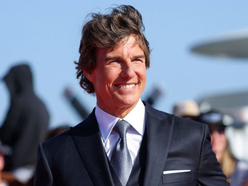 Movie critics gush over Tom Cruise's return in Top Gun sequel