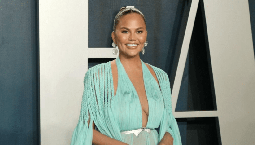 Chrissy Teigen Returns To Twitter 23 Days After Deleting Account: "It Feels Terrible To Silence Yourself”