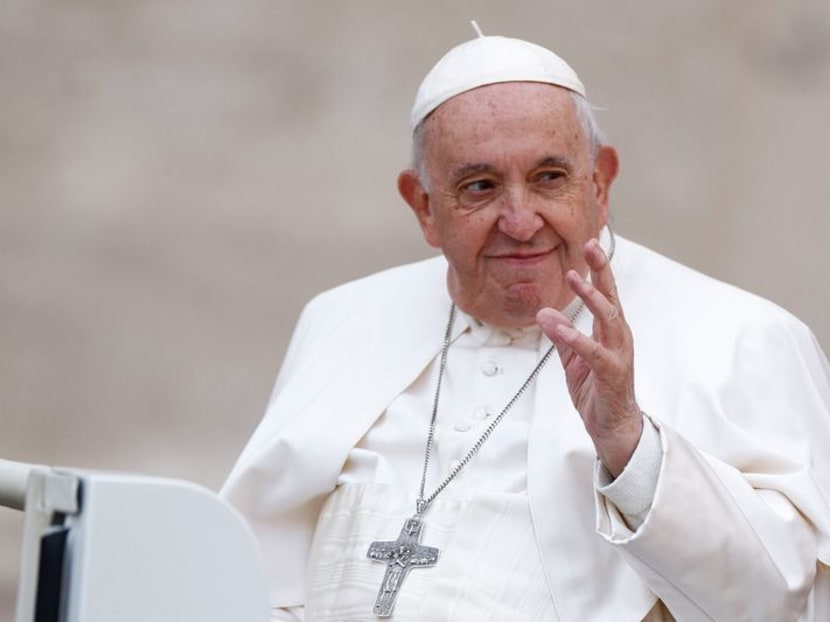 Pope Francis condemns use of mercenaries in Ukraine TODAY