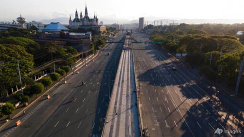Good Friday and COVID-19 lockdown empty Manila’s streets Good Friday and COVID-19 lockdown empty Manila’s streets