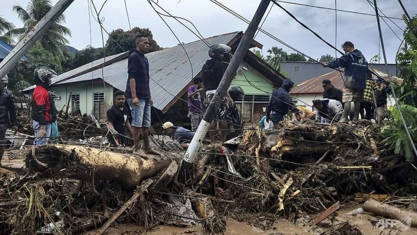 Indonesia warns of risk of landslides, floods from new cyclone Indonesia warns of risk of landslides, floods from new cyclone