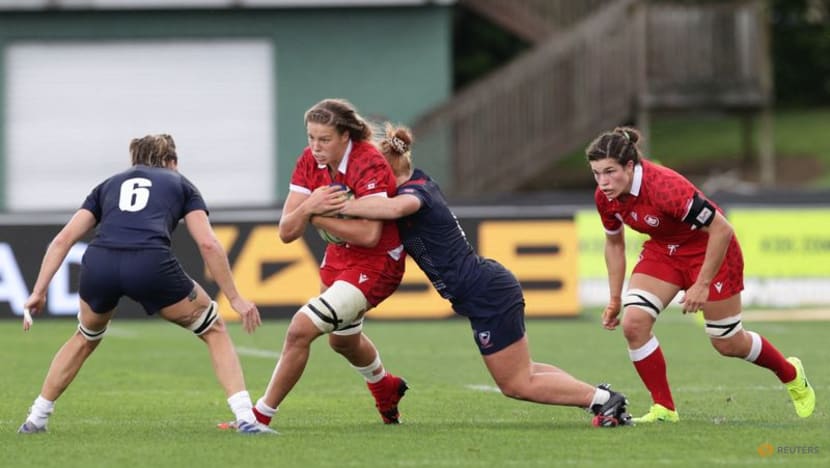 Rugby-Record-breaking England only human, says Canada skipper Rugby-Record-breaking England only human, says Canada skipper