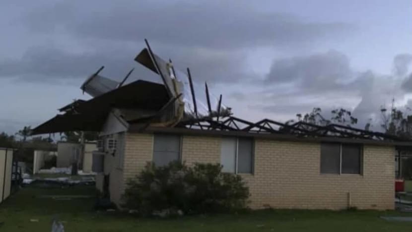 Cyclone destroys houses, cuts power on Australia's west coast