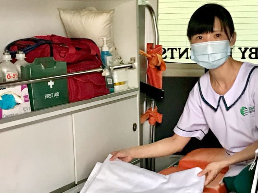 Seeing that Covid-19 has led to a manpower shortage in healthcare, the writer decided to join this meaningful profession. Seeing that Covid-19 has led to a manpower shortage in healthcare, the writer decided to join this meaningful profession.