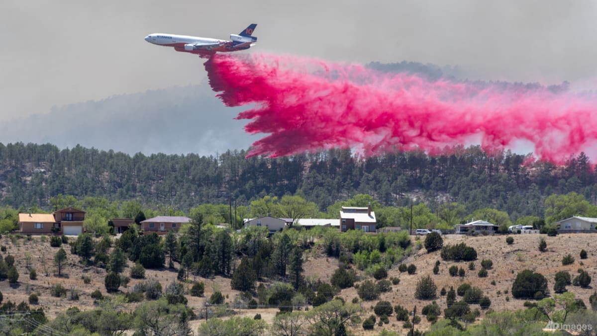 Unprecedented gusts expected to fan wildfires in New Mexico CNA