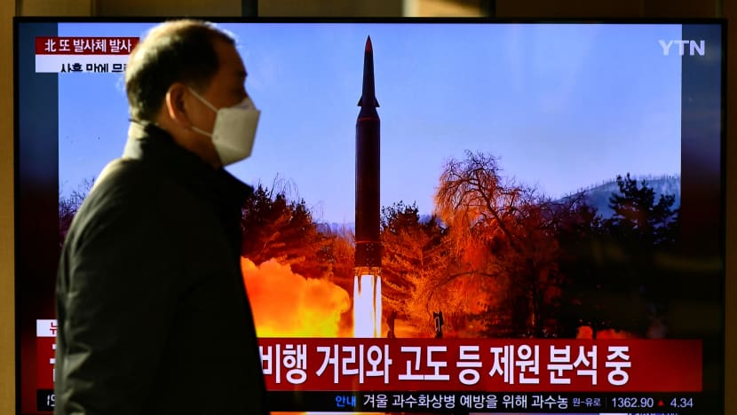 Korea Utara lancar 2 peluru berpandu;ancam tindak balas terhadap sekatan AS