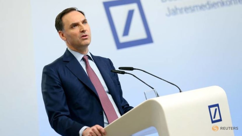 Expected bank merger wave puts Deutsche Bank on stand-by Expected bank merger wave puts Deutsche Bank on stand-by