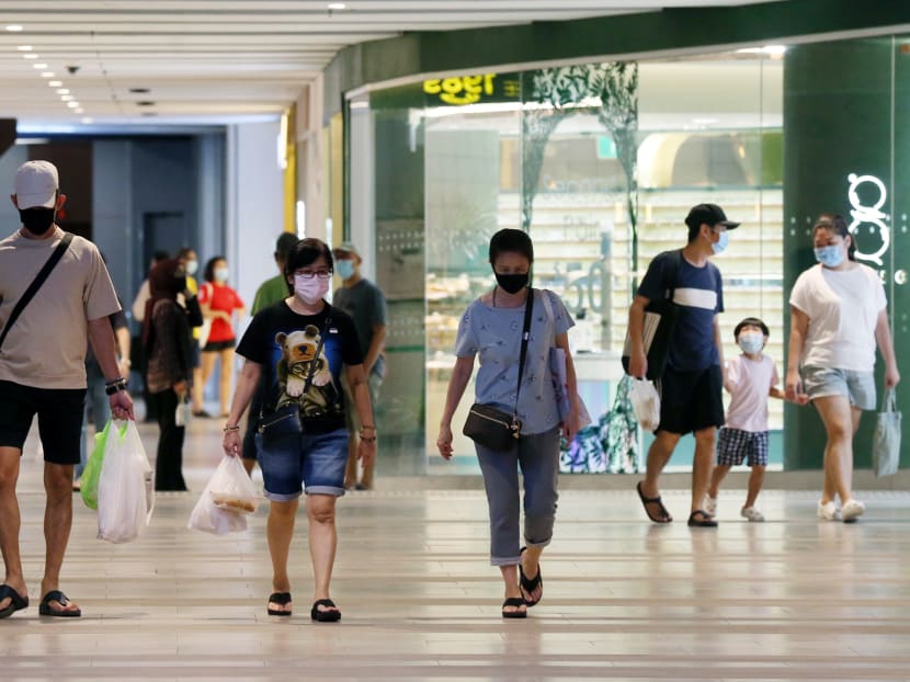 On Sept 23, 2021, there were 1,491 new locally transmitted cases recorded, of which 1,218 were in the community and 273 were migrant workers staying at dormitories. On Sept 23, 2021, there were 1,491 new locally transmitted cases recorded, of which 1,218 were in the community and 273 were migrant workers staying at dormitories.
