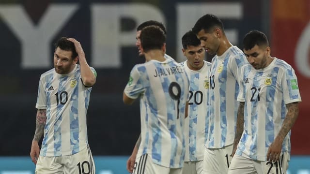 世界杯外围赛：阿根廷被智利逼平 无法反超巴西登榜首