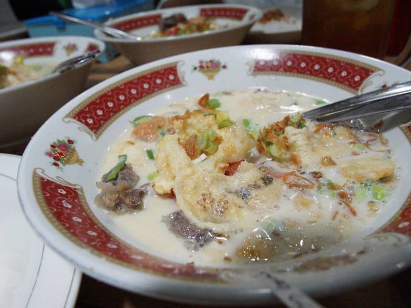 Extreme eating in Jakarta: Kambing soup with brains, eyes and ears finds new fans in the age of social media Extreme eating in Jakarta: Kambing soup with brains, eyes and ears finds new fans in the age of social media