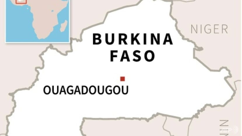 Burkina's new junta holds talks on eve of key summit