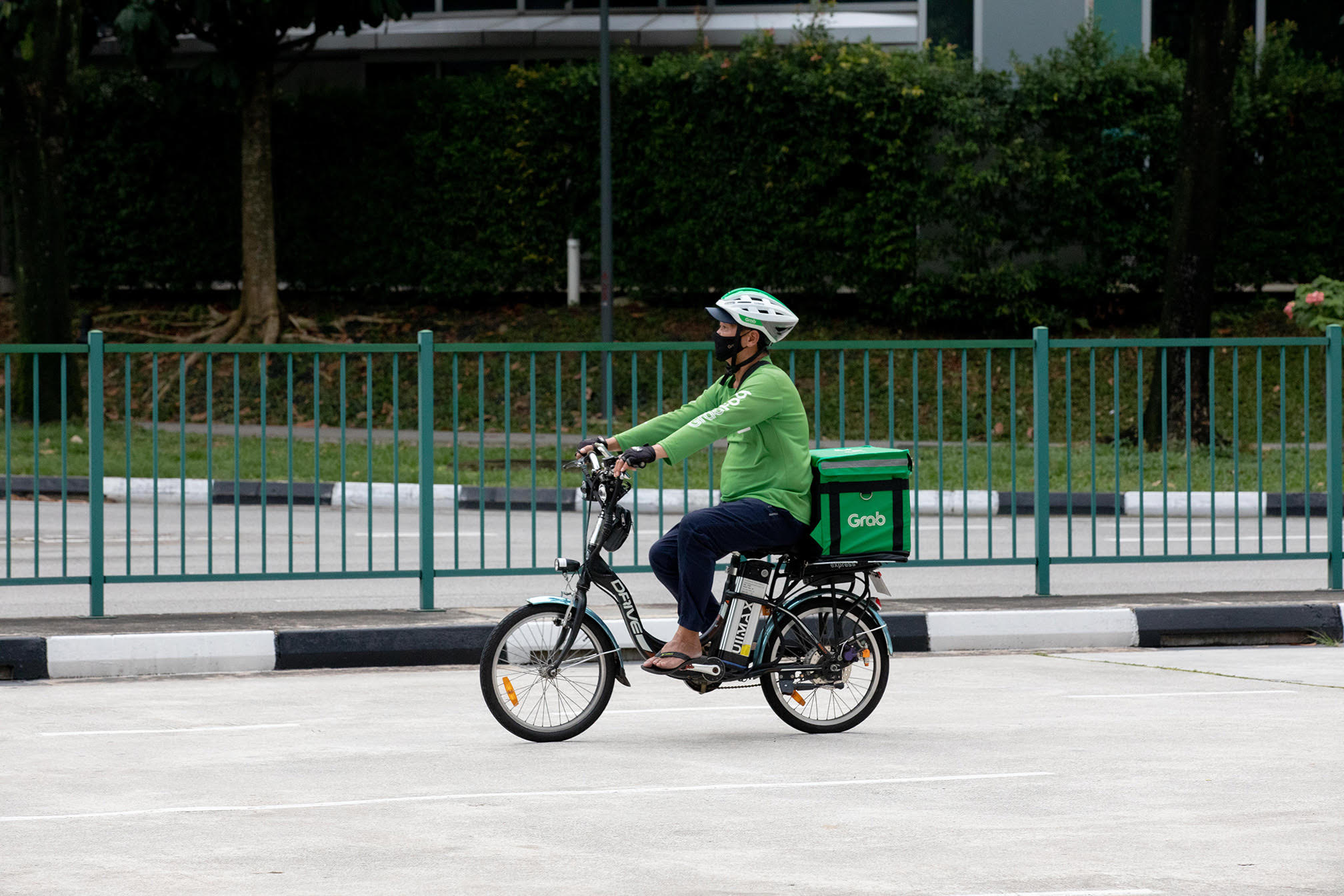 The public is invited to offer suggestions on how to strengthen protections for "platform workers" such as food delivery riders whose work arrangements are less secure than employees. The public is invited to offer suggestions on how to strengthen protections for "platform workers" such as food delivery riders whose work arrangements are less secure than employees.