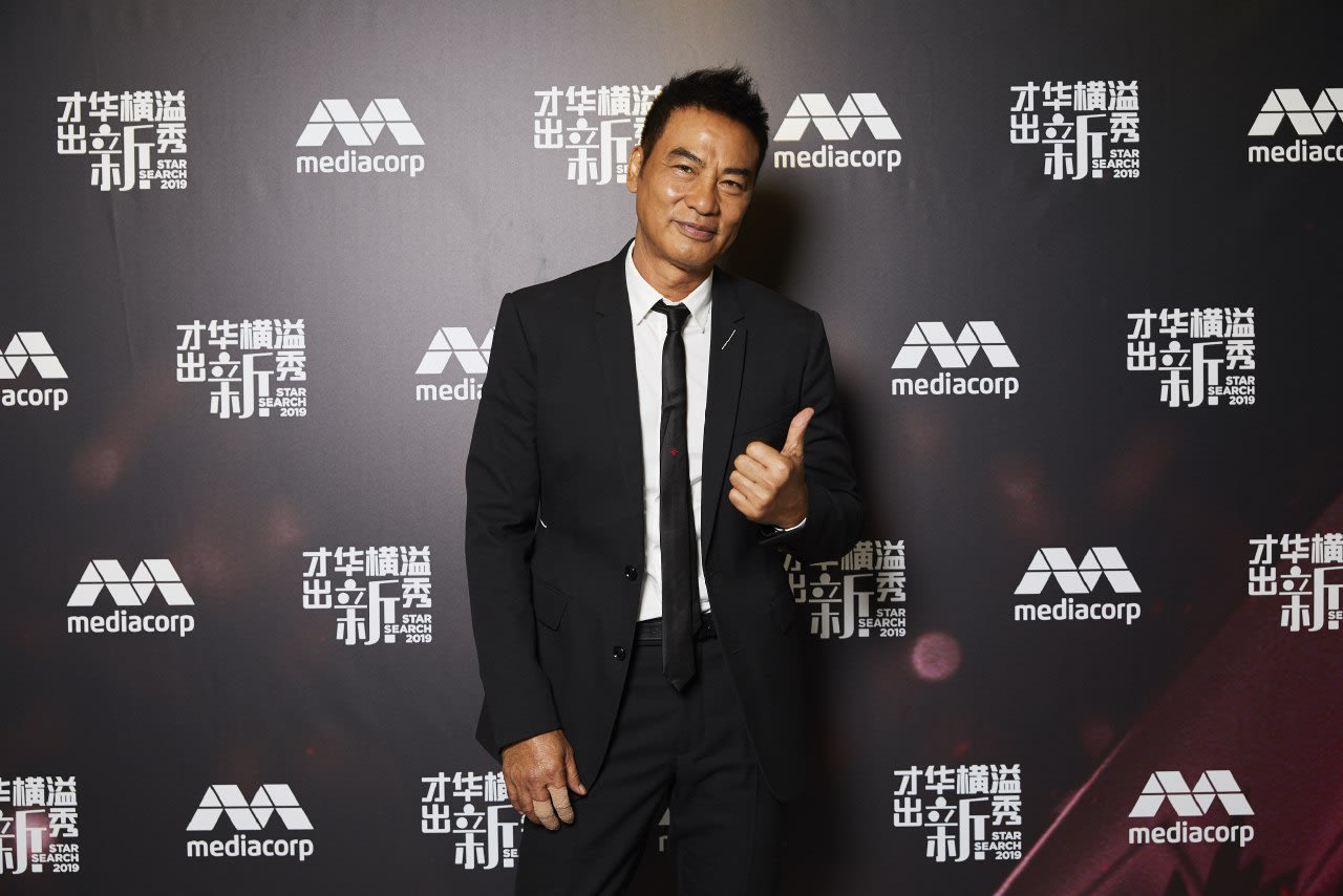 Simon Yam Is Recovering So Well From His Injuries, He Ran 6km After Landing In Singapore Simon Yam Is Recovering So Well From His Injuries, He Ran 6km After Landing In Singapore