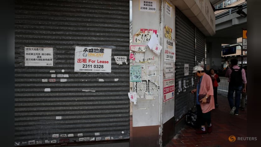 Hong Kong shops shutter as months of protest darken economic gloom Hong Kong shops shutter as months of protest darken economic gloom