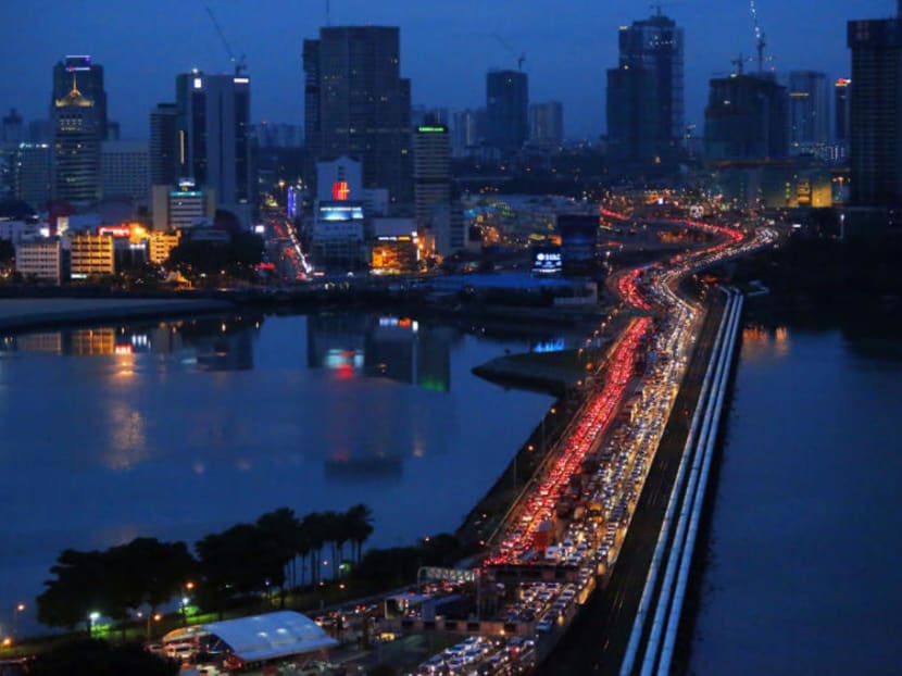 Amid cross border tensions, Malaysians working in Singapore hope rice bowls unaffected Amid cross border tensions, Malaysians working in Singapore hope rice bowls unaffected