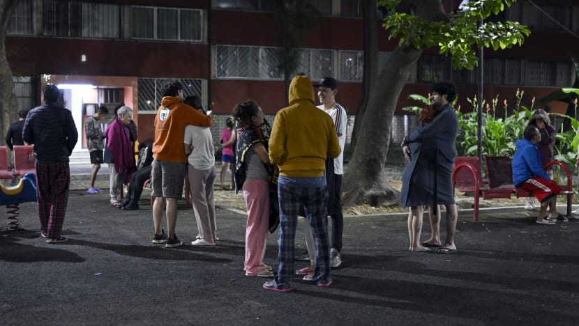 Gempa kuat 6.9 Richter gegarkan Mexico, 2 maut Gempa kuat 6.9 Richter gegarkan Mexico, 2 maut