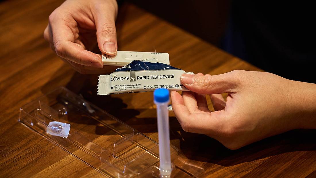 What To Do If You Test Positive For Covid-19 On An Antigen Rapid Test (ART) Self-Swab What To Do If You Test Positive For Covid-19 On An Antigen Rapid Test (ART) Self-Swab
