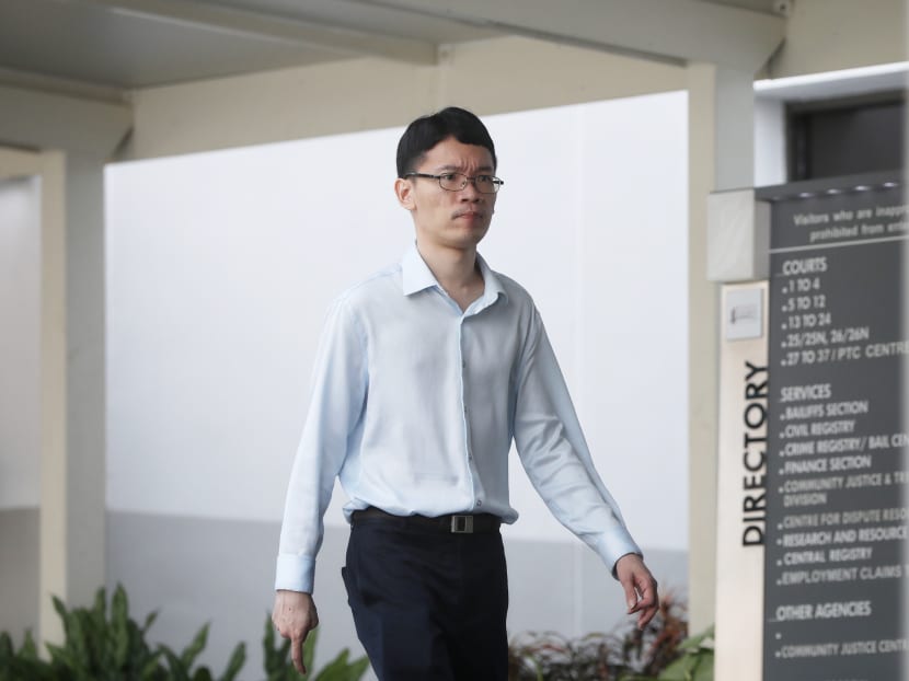 Lim Wei Ming outside the State Courts in October 2019.