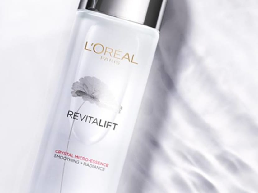 Say goodbye to maskne and hello to brighter, clearer skin with minimised pores Say goodbye to maskne and hello to brighter, clearer skin with minimised pores