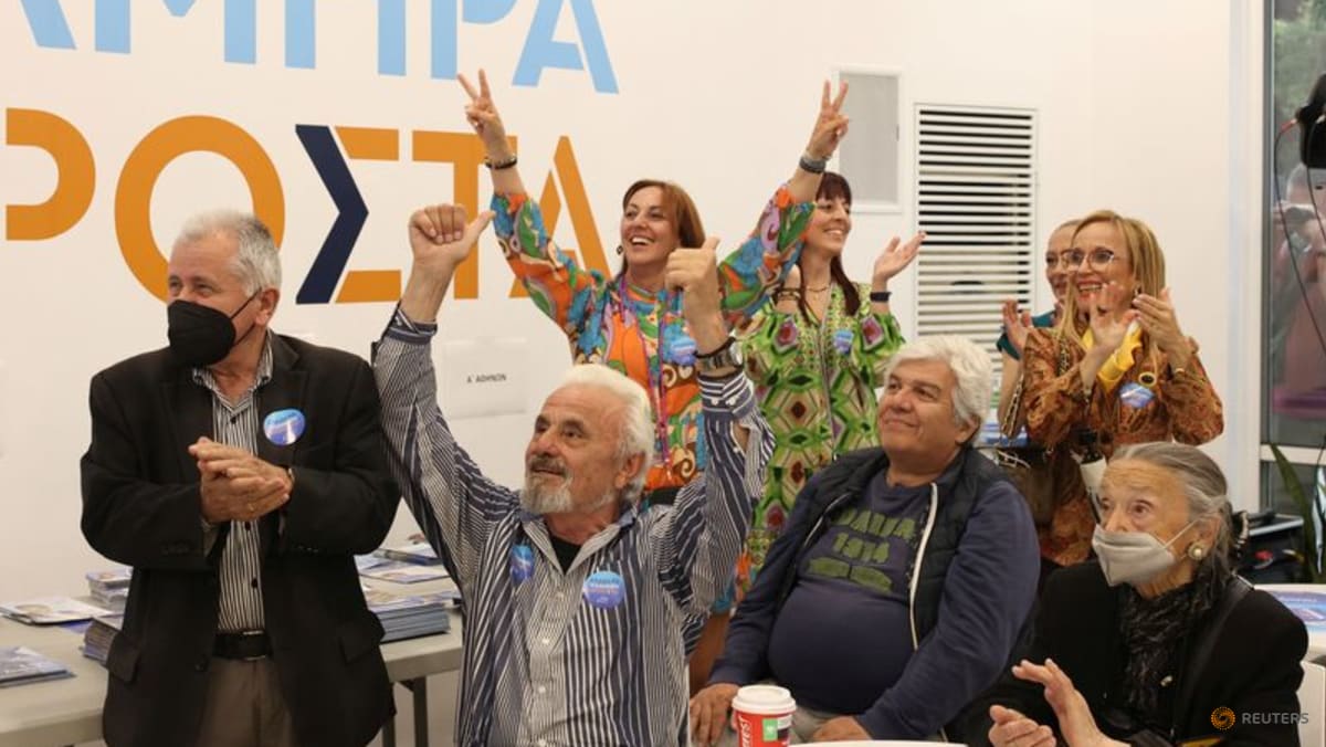 Greek conservatives lead in national electionexit poll TODAY