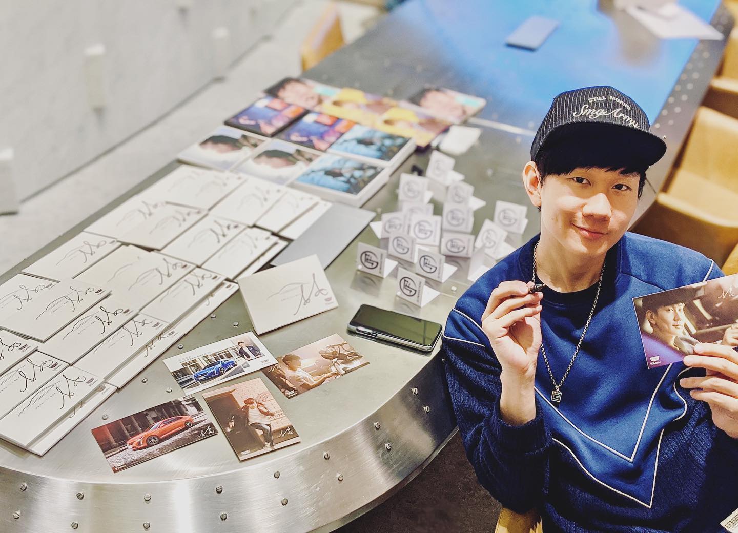 JJ Lin’s Agency Responds To Allegations Of Tax Evasion And Illegal Operations Of His VIP Fan Club JJ Lin’s Agency Responds To Allegations Of Tax Evasion And Illegal Operations Of His VIP Fan Club