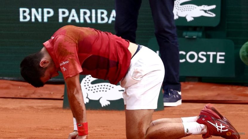 Djokovic phẫu thuật đầu gối thành công sau khi rút lui khỏi Pháp mở rộng