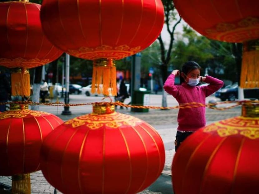 In Wuhan, last-minute shopping and a return to normal on Lunar New Year eve In Wuhan, last-minute shopping and a return to normal on Lunar New Year eve