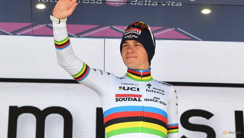 Overall leader Evenepoel out of Giro d'Italia with COVID-19