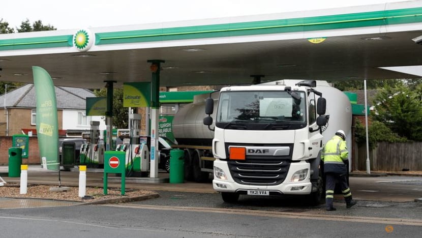 Chaos in the UK: Pumps dry, medicines disrupted and pig cull fears Chaos in the UK: Pumps dry, medicines disrupted and pig cull fears