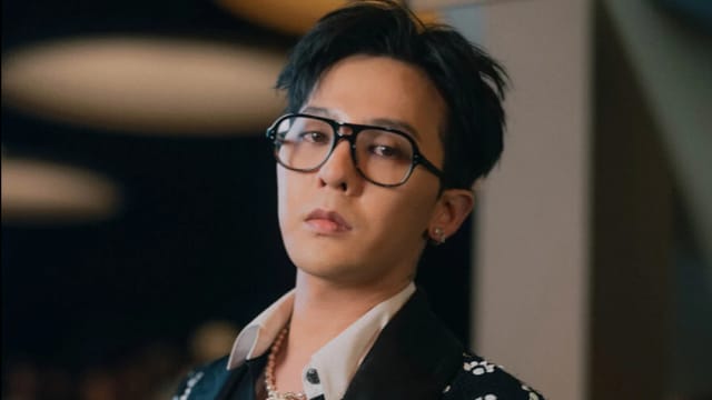 传G-Dragon加盟华纳音乐　7张照片藏玄机