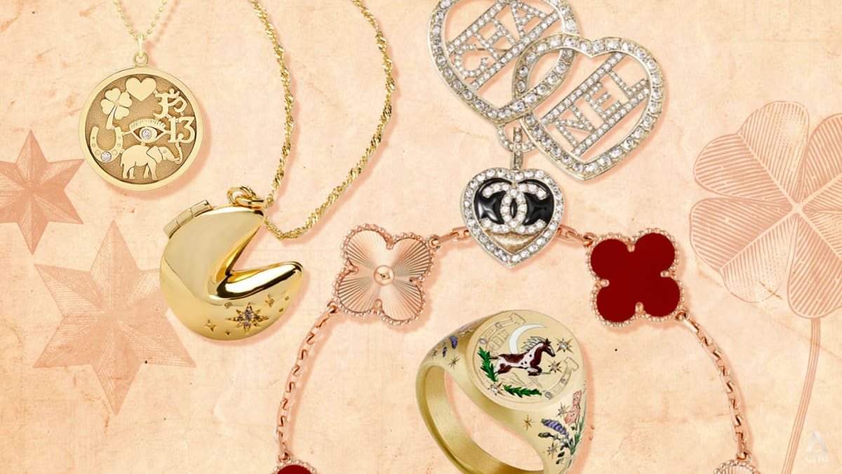 Lucky pendants best sale