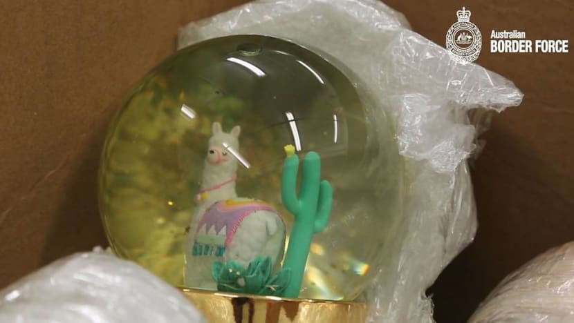 Snow globes containing liquid meth seized in Sydney Snow globes containing liquid meth seized in Sydney