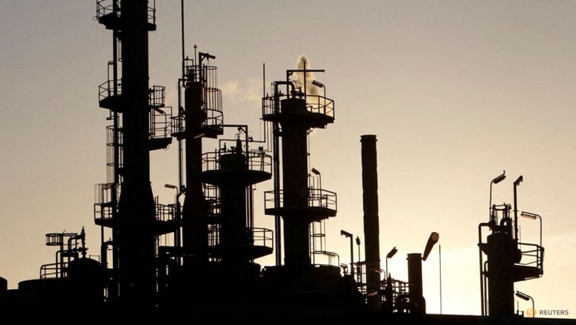 Oil extends rally on Kazakhstan unrest and Libyan outages Oil extends rally on Kazakhstan unrest and Libyan outages
