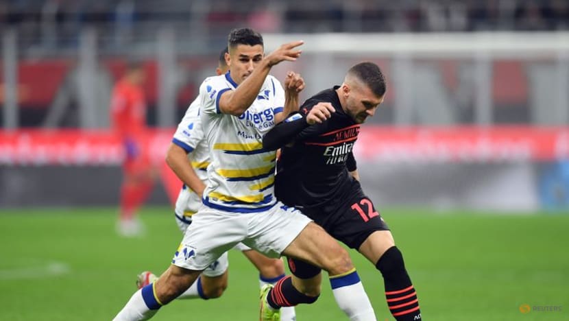 Milan go top with comeback win over Verona in five-goal thriller Milan go top with comeback win over Verona in five-goal thriller