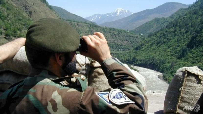 Pakistan says Indian fire kills 1 soldier in Kashmir